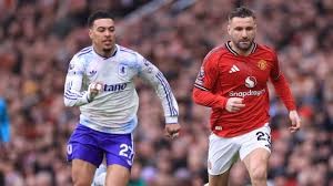 Manchester United Face Aston Villa While Liverpool Prepare for Tottenham Clash